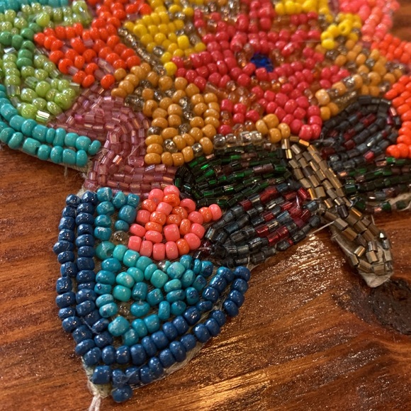 PIER 1 Set of 4 Vibrant Glass Beaded Floral Coasters - Picture 14 of 17